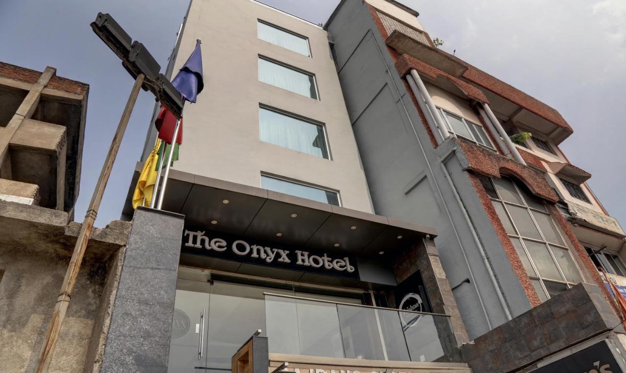 The Onyx Hotel Jamshedpur Exterior photo